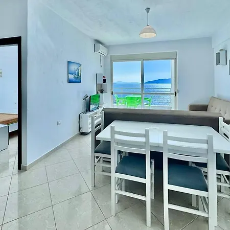 شقة Deep Blue Sea View ساراندا